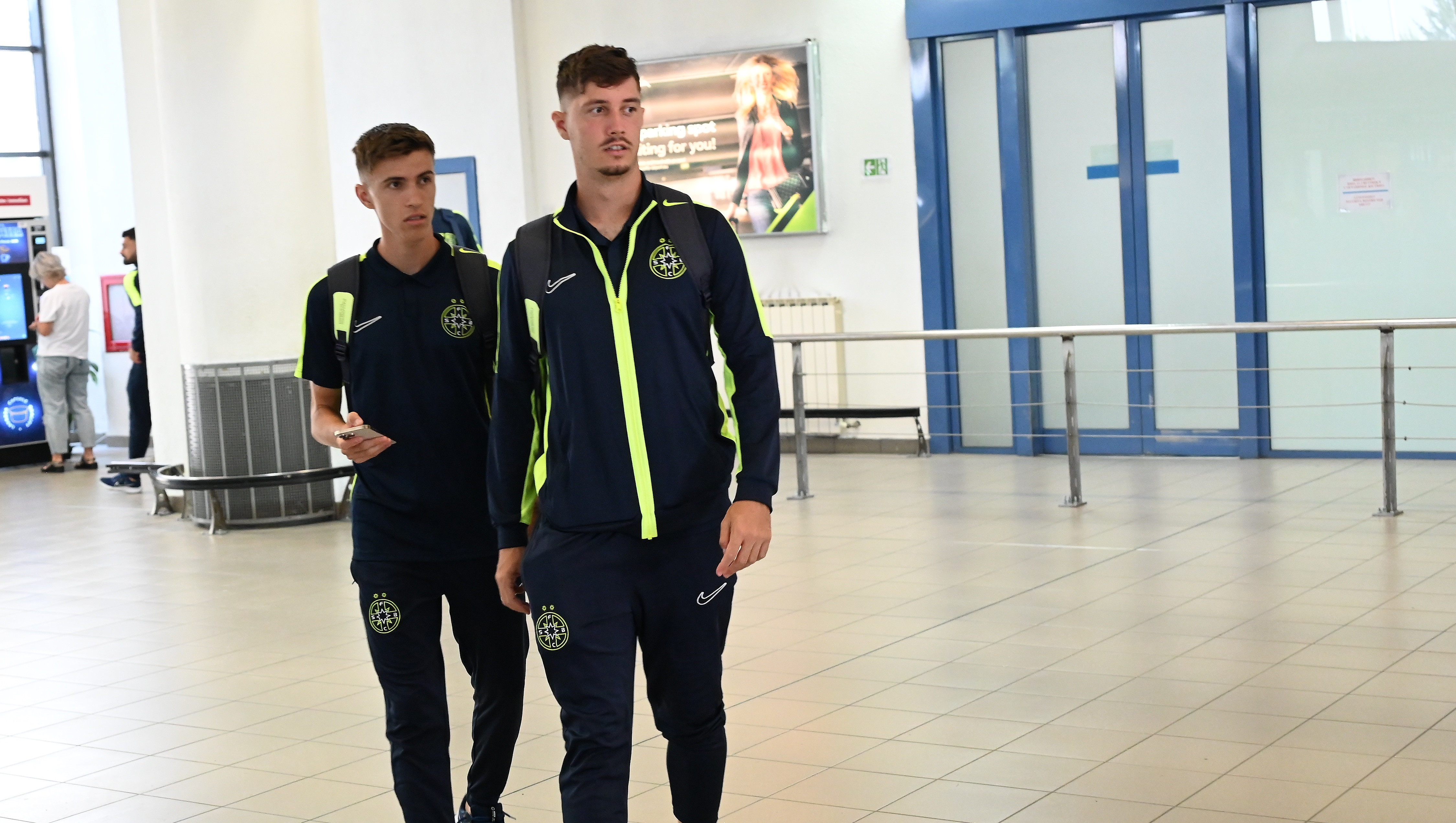 Probleme pentru FCSB &icirc;naintea plecării la Glasgow: s-a defectat avionul!